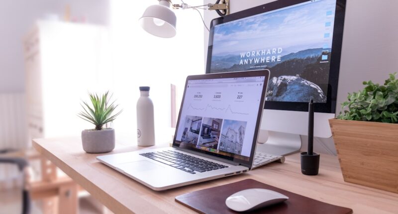 Photo Image: Desk Setup