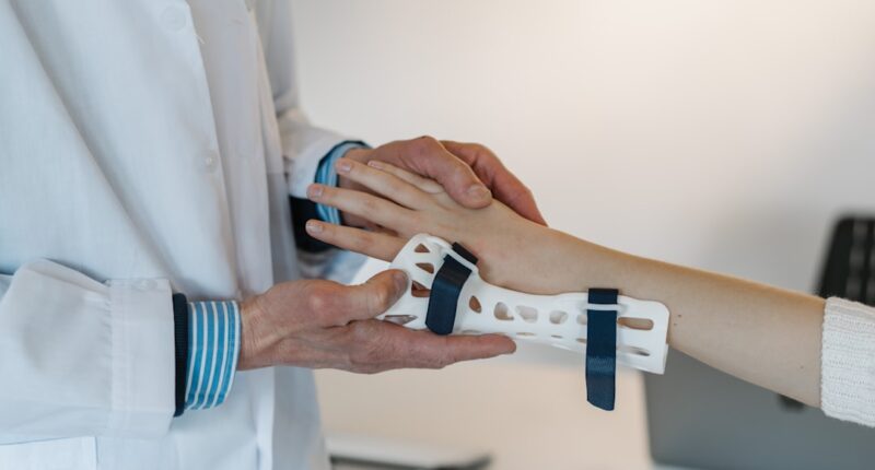 Photo 1 Classroom 2 Child 3 Teacher 4 Parent 5 Doctor